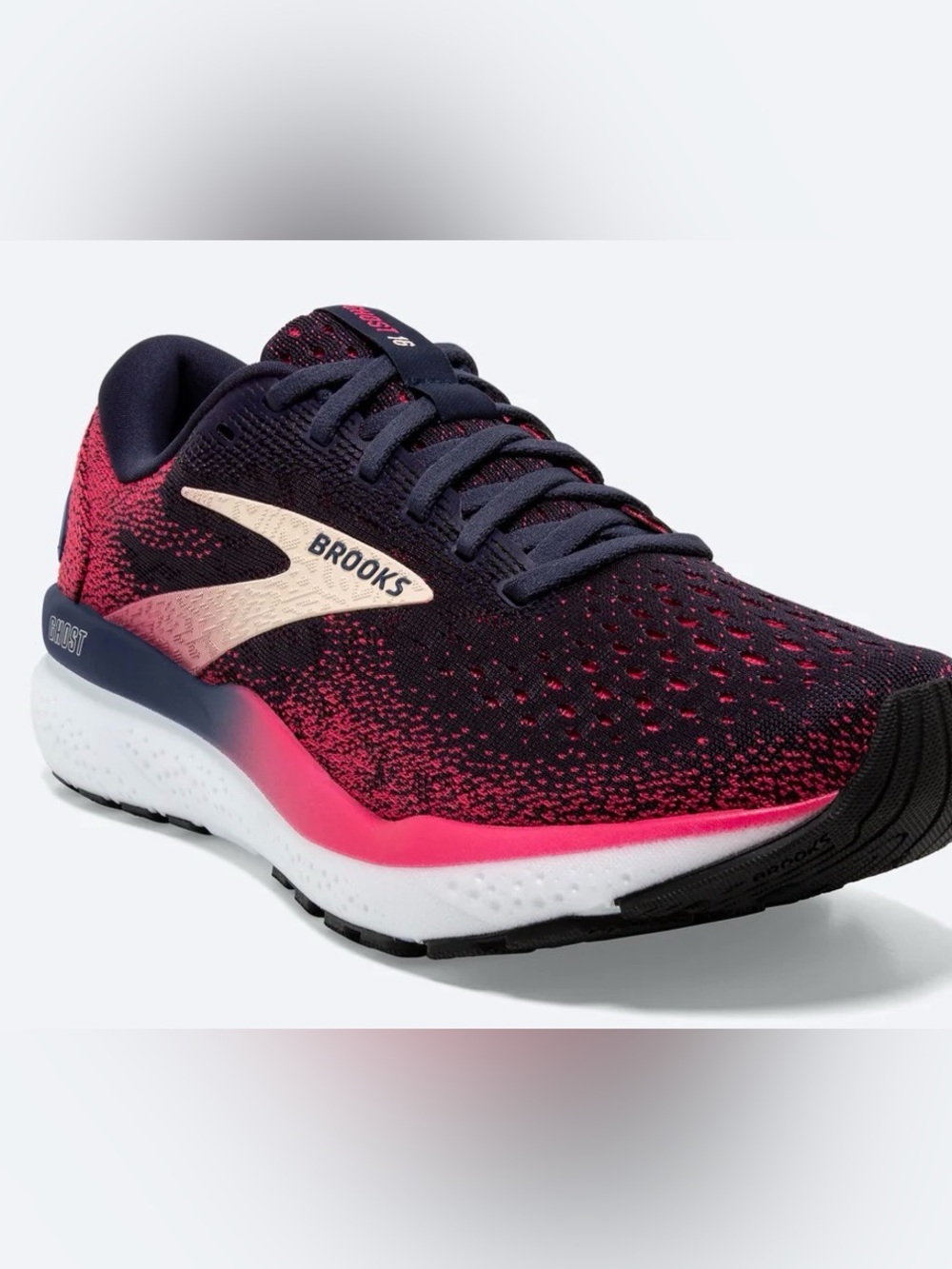 Women’s Brooks Ghost 16 . Size 10.5 - Picture 2 of 12